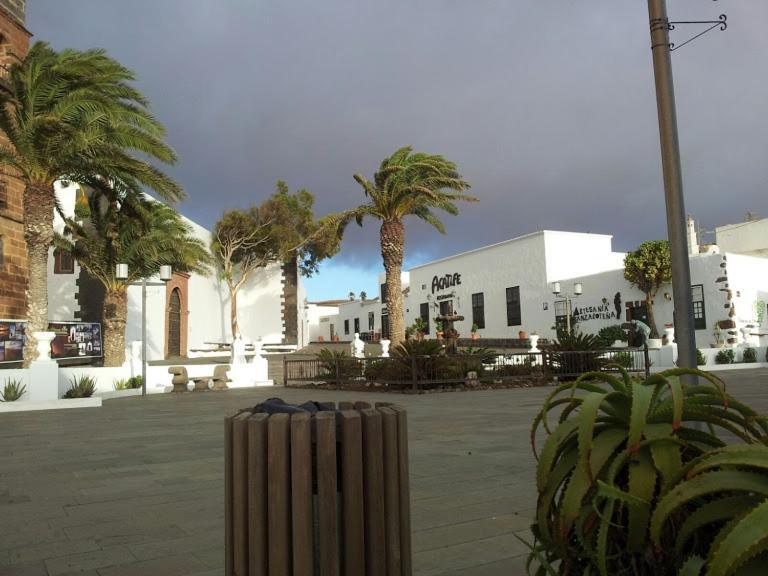 Home From Home 2 Teguise  Eksteriør billede